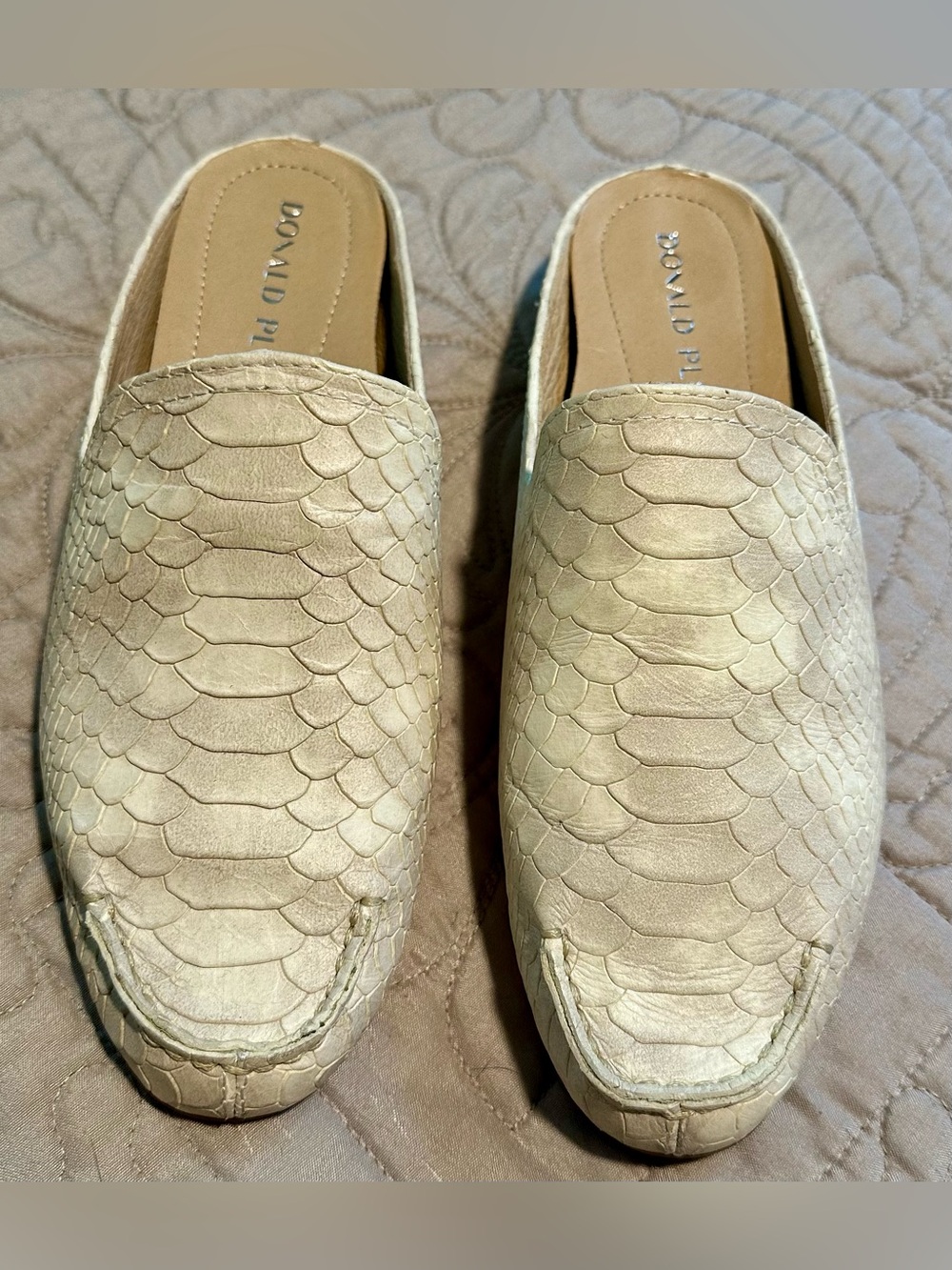 Donald J. Pliner Cream Textured Slip-On Mules